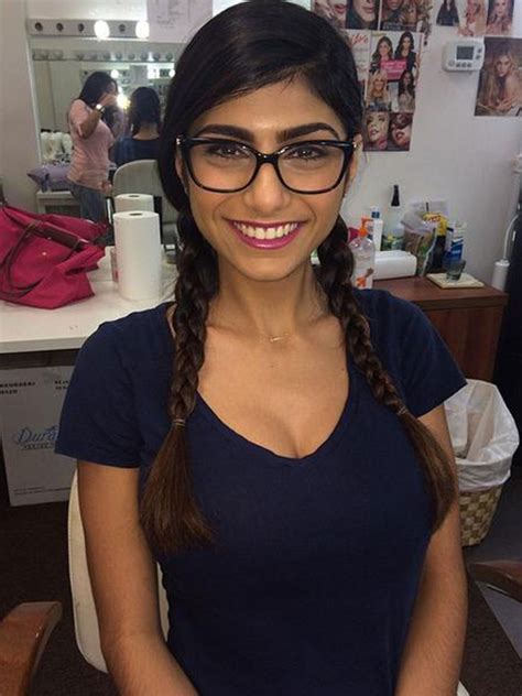 mia khalifa porn hub|Mia Khalifa Videos Porno 